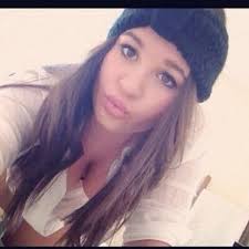 Sarah leroy (@sareleroy)