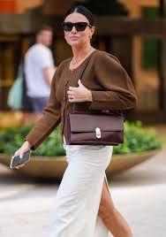 Sally dinosaur leaked porn the lady was smiling and polite