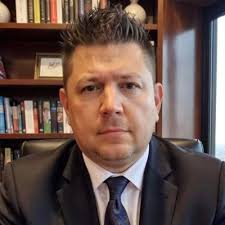 Eric Tompkins (@_erictompkins)