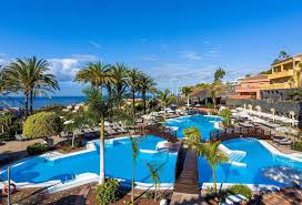 Only steps away from playa del duque, it boasts unique melia jardines del teide offers its customers spectacular views of the atlantic ocean and the canary islands' natural landscape. Hotel Melia Jardines Del Teide Costa Adeje Tenerife Spain