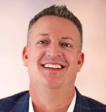 Cory Menard's Instagram, Twitter & Facebook