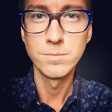 Aaron Kuehne (@kuehneartstudio)