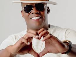 El dúo Mariannah y Diego presenta junto a Sophiv y Siovera la canción  "Gracias, Señor"