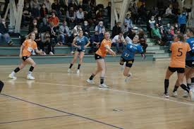 Check spelling or type a new query. Ein Heimsieg Zum Auftakt Rostocker Handballclub E V