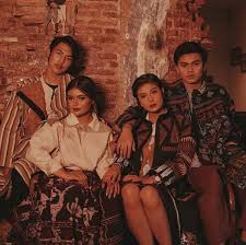 Tak hanya itu saja, awkarin dan gangga memiliki jiwa sosial tinggi lho. Sedang Dilanda Kasmaran Yuk Intip 10 Pemotretan Awkarin Bareng Pacar Barunya Yang Manis