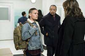 10 the 400th episode of svu 's got murder, it's got a mom with a secret, and a surprise during the trial. Law And Order Svu Season 18 Recap Episode 12 No Surrender