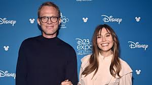 .filming in july, cinema, official, movie, film, series, wandavision trailer, production, back, breaking, major update, venom 2, living vampire, easter egg, wandavision set to return to. Wandavision Reportedly Finished Filming Prior To Covid 19 Shutdowns