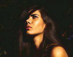 Ana Nardi :: Behance