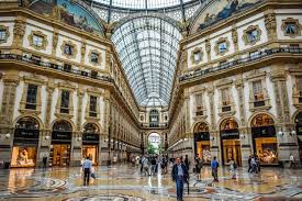 Shopping Ou Sont Les Bonnes Affaires A Milan Sixt Magazine Vacances Italie Milan Voyage Italie