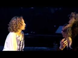 Le soir avant de se coucher, elle a quelques. Emilie Jolie Spectacle By Me Youtube