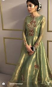 Brides Sisters Cousins Mehndi Outift Inspo Pakistani Formal Dresses Indian Gowns Indian Gowns Dresses