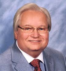 Jon Ahlquist's Instagram, Twitter & Facebook