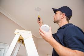 Having a reliable carbon monoxide detector is just as important as having good smoke detectors in your home. What Is The Best Carbon Monoxide Detector On The Uk Market