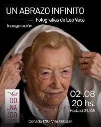 Liaisons Dangereuses": Grupo alemán pionero del Electronic Body Music.  Fundado en 1981 por Beate Bartel (Mania D, Einstürzende Neubauten) y  Chrislo Haas (Deutsch Amerikanische Freundschaft) junto con el vocalista  Krishna Goineau. Contaron