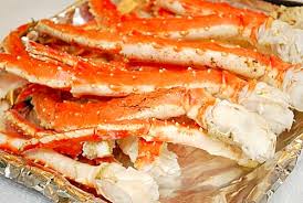 Make sure to tuck in the legs and bend them, if. Instant Pot Steamed Alaskan Crab Legs What S Cookin Chicago