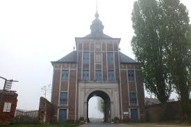 In de norbertijnenabdij van park vind je een buitengewone kunstcollectie, een ongeschonden interieur en een bibliotheek met ruim 6.000 oude drukken. Poort Foto Van Abdij Van Park Heverlee Tripadvisor