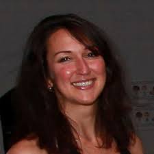 So very proud of my newly graduating PhD students… Dr Leia Jones and Dr  Samantha Llewellyn!!! Huge congratulations to you both & wishing you all  the very best for the bright futures