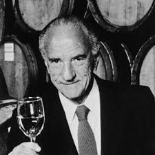 From textile executive to winemaker to the world's largest manufacturer of  golf clubs. This is Ely Callaway's Jr. incredible story... : r/golf