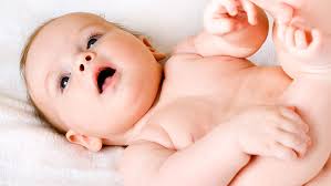 Difference between eczema in babies and older children. Safe Natural 3 Home Remedies To Treat Your Baby S Eczema Z Living