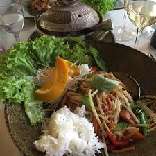 Knackiger yum yum salat | salat aus chinakohl und instantnudeln. Frisches Gemuse Mit Sojasauce Und Reis Picture Of Yamyam Restaurant Offenburg Tripadvisor