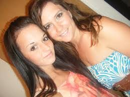 Heather Peer's Instagram, Twitter & Facebook