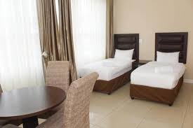 Bayside hotel west street, bayside lodge west street, bayside self bayside hotel. Bayside Hotel 108 West Street Durban Price Address Reviews