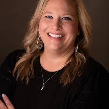 Debra Rector's Instagram, Twitter & Facebook