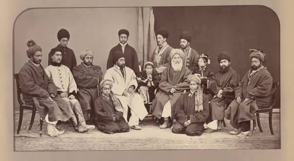 Afghanistan - Group portrait of Afghan men including Amir Yaqub Khan and boys. Photo by John Burke. Source: https://www.wdl.org/en/item/11464 ـــــــــــــــــــــــــــــــــــــــــ #Afghanistan_history🇦🇫 #mundigak_historical_society | Facebook