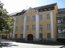 Zeitweise diente die location dem arbeiterbildungsverein als vereinslokal. Haus Zur Lieben Hand Freiburg