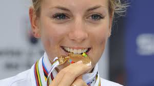 In a couple of weeks it's not just a year that'll come to an end, but an entire decade. Pauline Ferrand Prevot Championne Du Monde Une Saison De Ouf Eurosport