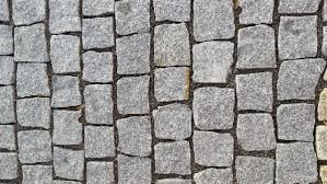 Zum dritten mal innerhalb eines jahres wurde die ortstelle bereits opfer von sachbeschädigung. Pflastersteine Granit Grau 4x6 Cm Steinhandel24