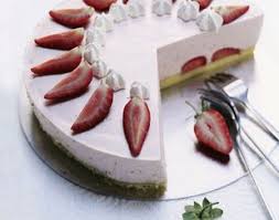 Erdbeer Quarktorte Rezept Swissmilk Rezept Lebensmittel Essen Quarktorte Kuchen Und Torten