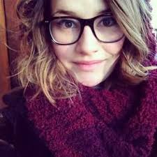 Na enkele theater en tv producties kreeg ze in 2014 de rol van anna brandt in de soapserie goede tijden, slechte tijden. Barbara Sloesen Net Worth