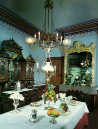 Drapes were heavy velvets, often looped back with gold tassels. Image Detail For Victorian Dining Room Our Formal Entry Hall With Its Grand Dining Room Victorian Victorian Home Decor Victorian Style Decor