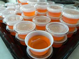 Orange Dreamsicle Jello Shots 6oz Orange Jello 1 Cup Vanilla Vodka 2 Cups Boiling Water 1 Cup Cold Water Com Jello Shots Shot Recipes Jello Shot Recipes