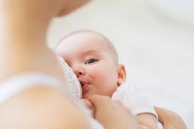 In den meisten fällen funktioniert dies problemlos. Die Richtige Ernahrung Furs Baby Von Der Milch Bis Zur Beikost Meinbaby123