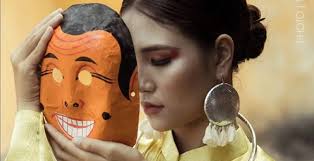 2 kiểu người tưởng chừng đáng giúp, nhưng thực tế lại là không nên kẻo giúp  rồi ''tự dẫm vào chân mình''