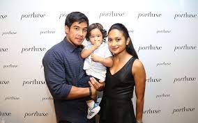 Memang gila hebat video perkahwinan nur nadia sm nasimuddin nie. Couple Spotlight Affectionate Moments Of Modern Day Soulmates Nadia Nasimuddin Hamzah Alang Azman Tatler Malaysia