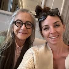 Dana Denton's Instagram, Twitter & Facebook