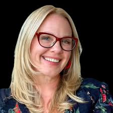 Please join us in welcoming Emily Pulis as our new Director of  Marketing!🎉Welcome to the Coastal Source family, Emily!