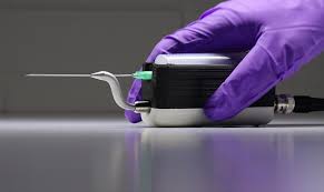 Typically, the biopsy is performed under ultrasound guidance to ensure accurate placement of the needle within the thyroid nodule. Ultrasonic Biopsy Needle For Larger Tissue Samples Medgadget