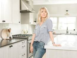 Can we please just take a second to absorb all of the incredible textiles and. Design Spotlight Amber Lewis Of Amber Interiors Apartment Therapy