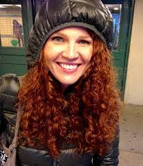 Jillian Sanders's Instagram, Twitter & Facebook