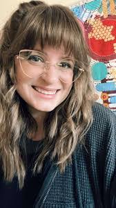 Ashley Grammer's Instagram, Twitter & Facebook