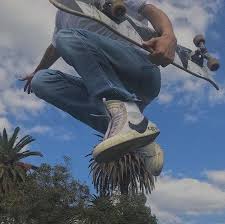 Pin By Erin 3 On Bumps Skate Style Skater Girls Skateboard