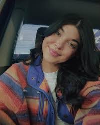 Alex Bruner's Instagram, Twitter & Facebook