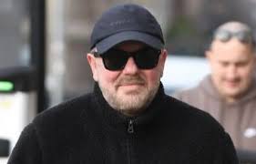 Kevin Bridges heartbroken after tragic death of dad Andy as family pays  tribute to star's 'biggest influence'