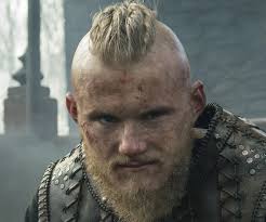 Together with his brothers halfdan and ubba as well as his colleague olaf the white ivar the boneless sailed from dublin and landed in east anglia. Bjorn Ironside Biography Facts Childhood Family Life Achievements Timeline