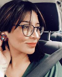 Wendy De La Paz Fashion Colletion