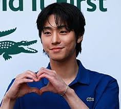 Ahn Hye's Instagram, Twitter & Facebook